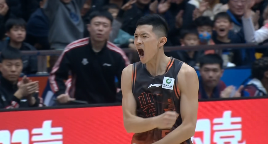 500彩票网-强势击败卫冕冠军!近12轮赢了11场,又有一队跻身夺冠大热行列